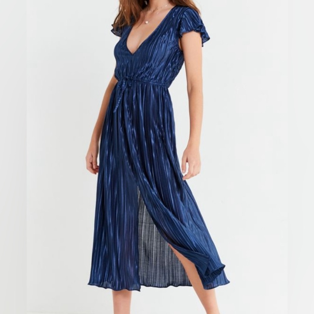 Urban Outfitters Miranda Metallic Navy Pleated Dress - Picture 2 of 8